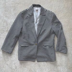 Anne Klein back and white striped blazer*NWOT*